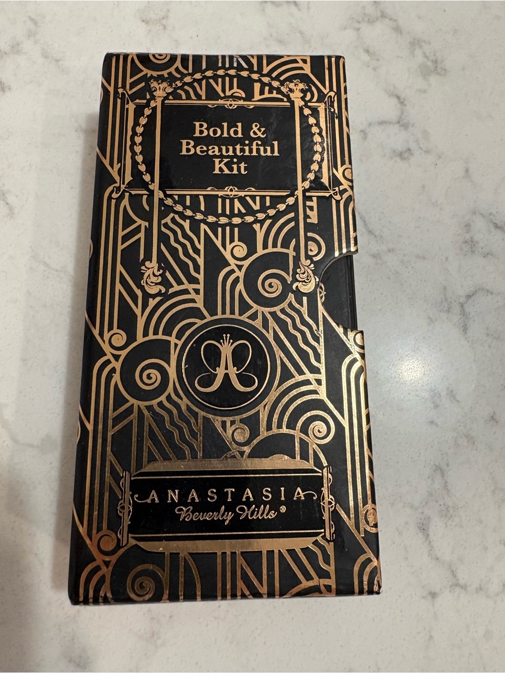 Anastasia Beverly Hills  Bold & Beautiful Kit